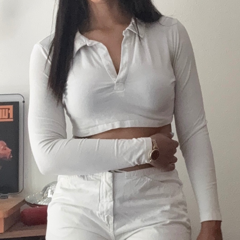 H&M Divided White Long Sleeve Polo Crop Top V-Neck Size Large